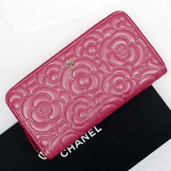 CHANEL Handbags - CHANEL Pink Leather Wallet